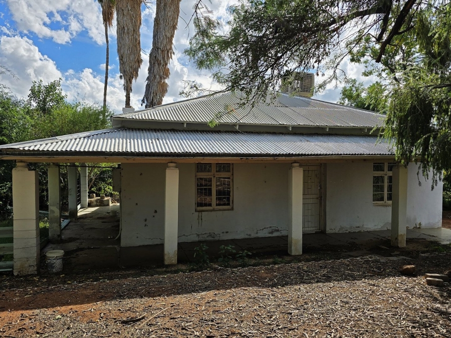 Commercial Property for Sale in Upington Rural Northern Cape